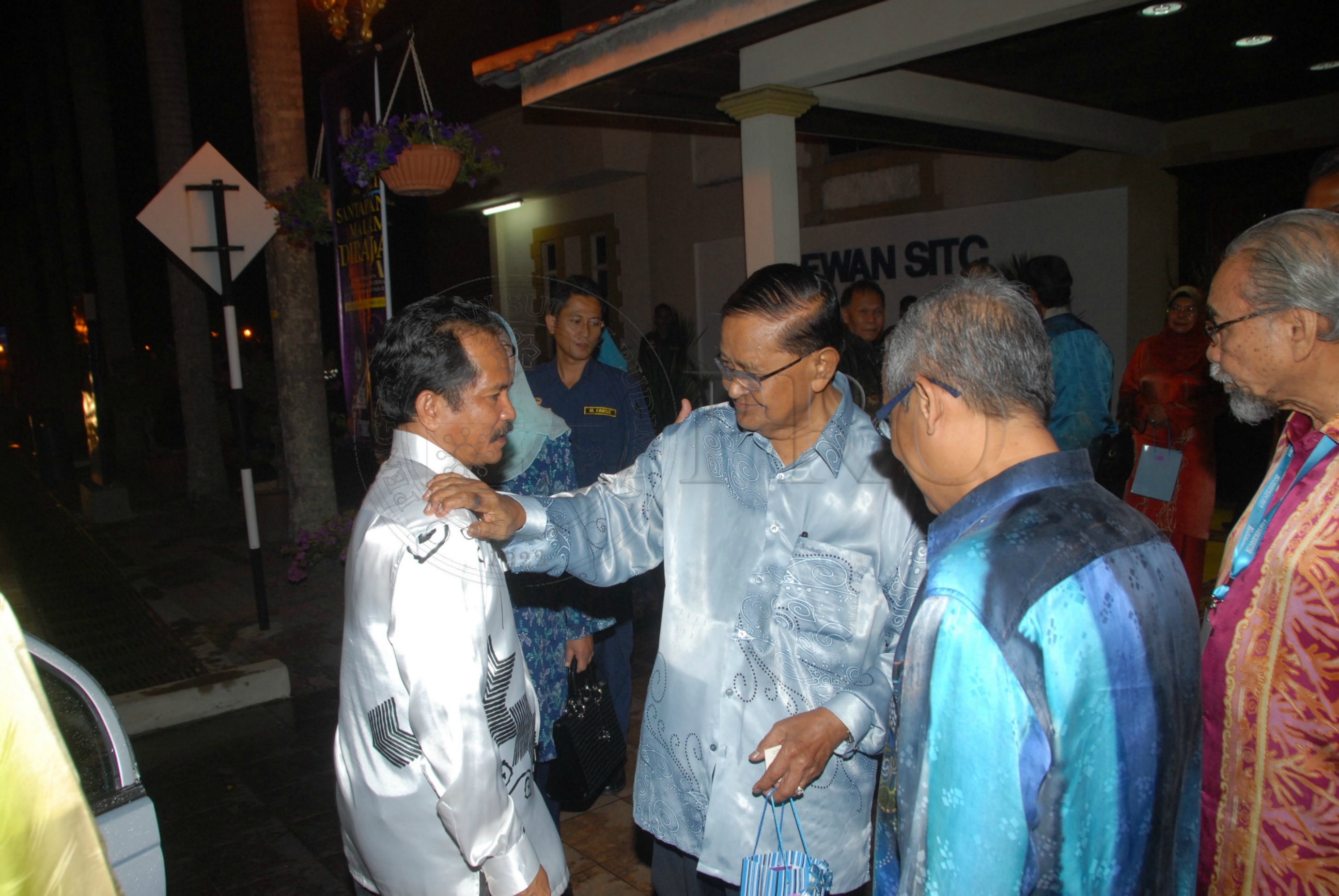 PRO 14 28 KONPEN FBA 0040